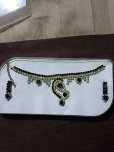 Elegant Necklace &amp; Earring Set