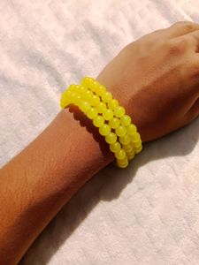 yellow chalcedony 10mm round smooth bead Bracelet