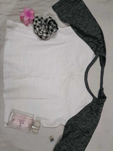 Y2k Tee (oversized nd backless)