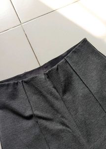 H&amp;M  Grey Trousers