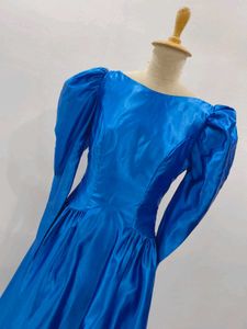 Elegant Blue Midi Dress