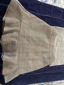 Im Selling Combo Fitted Top And Printed Skirt