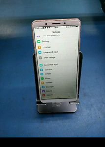 Vivo y71 3/16 gb Ram/Storage