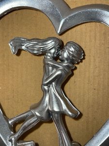 Lovely New Like Metal Gift For Couple