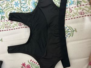 4 Sports Bra