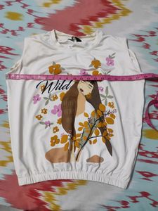 Baggy Top With Padded Shoulders