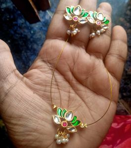 Green Colour Lotus Invisible Chain
