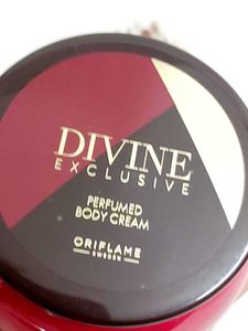Oriflame Divine Perfumed Body Cream