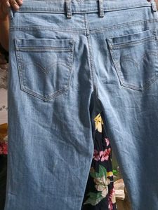Light Wash Denim Jeans