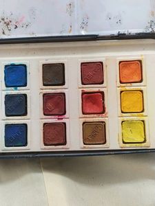 Camel Natural Water Colour Cake