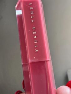 FENTY BEAUTY GLOW BOMB STIX
