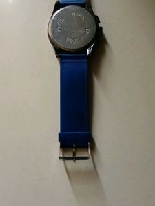 Stylish Blue Wristwatch