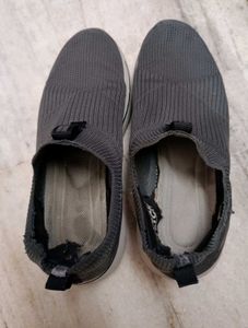 Skechers Grey Knit Slip-on Sneakers