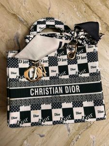 Lady Dior