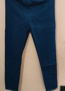 Ripped Jeans👖or Jogger Blue Fits Upto 32waist