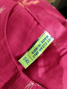 Red Printed Kurta (Women&#39;s)