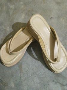 Sandle