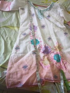 Beautiful Embroidered Kurti