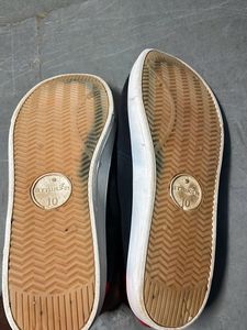 STRIKER company loafers. Only Used One Time And It’s Really In Very Good Condition. It Was Bought Before 3 Months But Not At Used For More Than 3 Times.