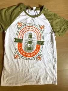 coloublacked T shirt