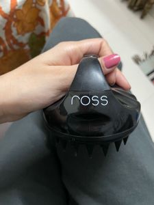 Black Scalp Massager