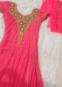 Elegant Pink ethnic gown set