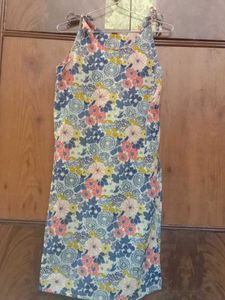 Women Kurtie