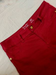 CHEERY RED JEANS