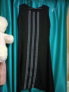 Chic Black Midi Dress