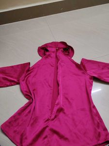 Off Soulder Coller Top