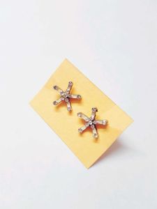 🆕 Sparkling Star Earrings