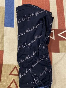 Stylish Black Graphic Print Tee