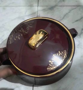 Stylish Maroon Casserole Dish