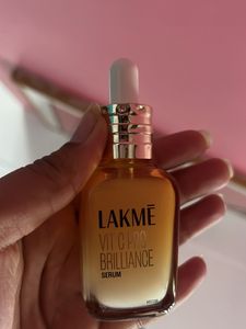 Lakme Vit C Pro Brilliance Serum