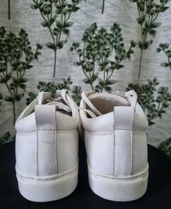 (New) White Leather Sneakers