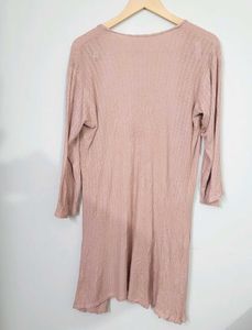 Woman Knitted Dusty Pink Open Front Longline Shrug