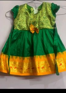 New Cute Girls Dresses 9 -18  Months