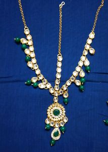 Green And White Kundan Set