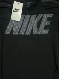 Nike Compression Tshirt