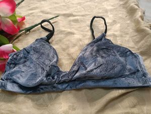 Velvet Bralette - Soft &amp; Stylish