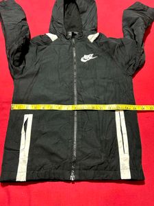 Nike Black Hooded Windbreaker Jacket – Size 8/10