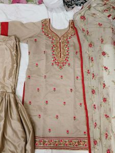 Elegant Embroidered Kurta Set With Garara