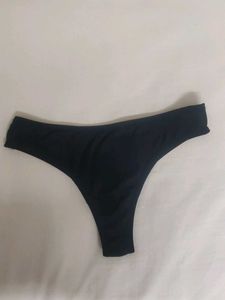 ZIVAME SPORTS BRA &amp; THONG COMBO