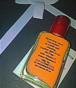 Dawe 24HR weight less Foundation