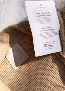 Elegant Beige Knit Dress