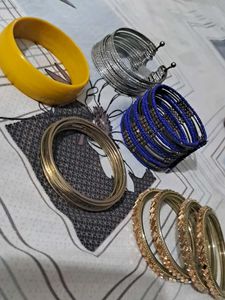 Bangle Bonanza! 5 Piece Bracelet Set