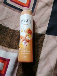 Pond's Sandal Talcum Powder