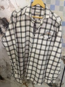 Londonderry XL Size Shirt