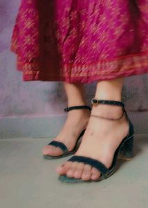 Black Heeled Sandals
