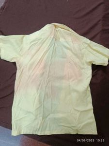 Men&#39;s Yellow Casual Shirt